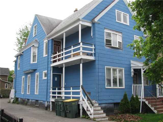 Primary Photo - 19 Grand Ave