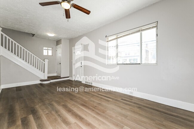 Foto del edificio - 1126 Main St