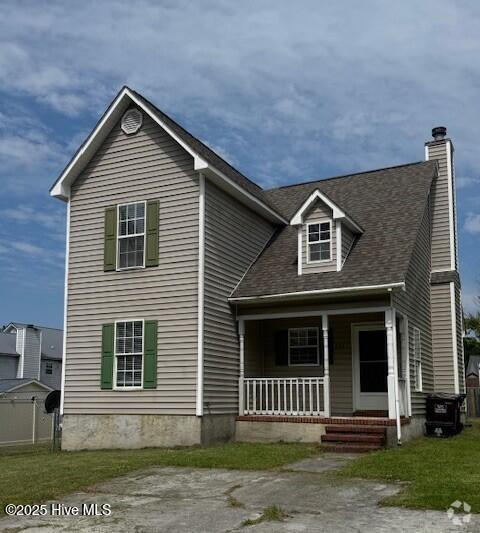 Building Photo - 224 Hemlock Dr