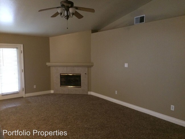 Building Photo - 12615 Grand Teton Dr