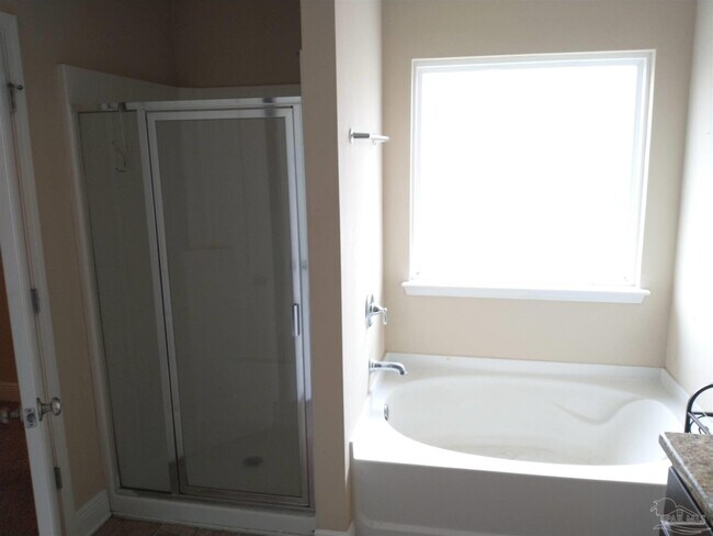 Foto del edificio - 2247 Boxford Ct