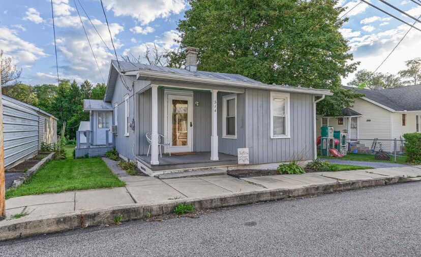 Primary Photo - 314 W Front St