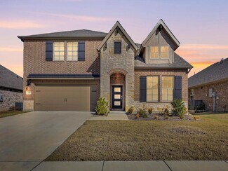 Building Photo - 1303 Wheelwright Dr