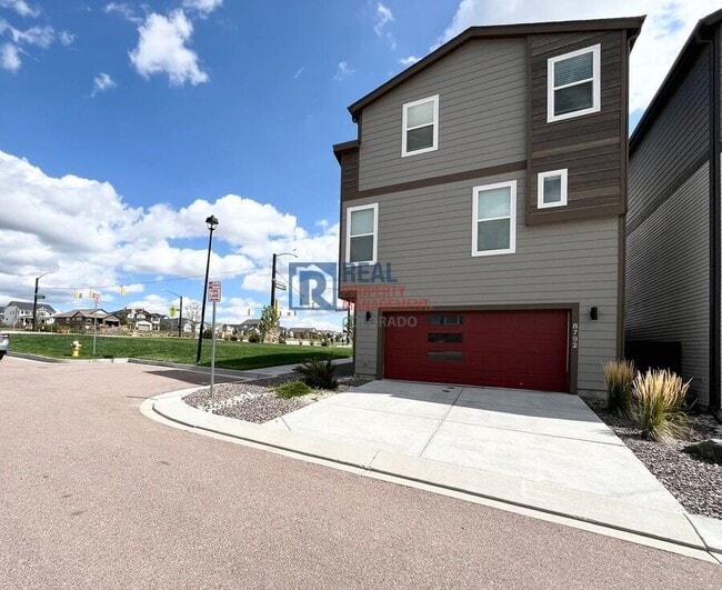 Building Photo - 8792 Wolf Valley Dr.