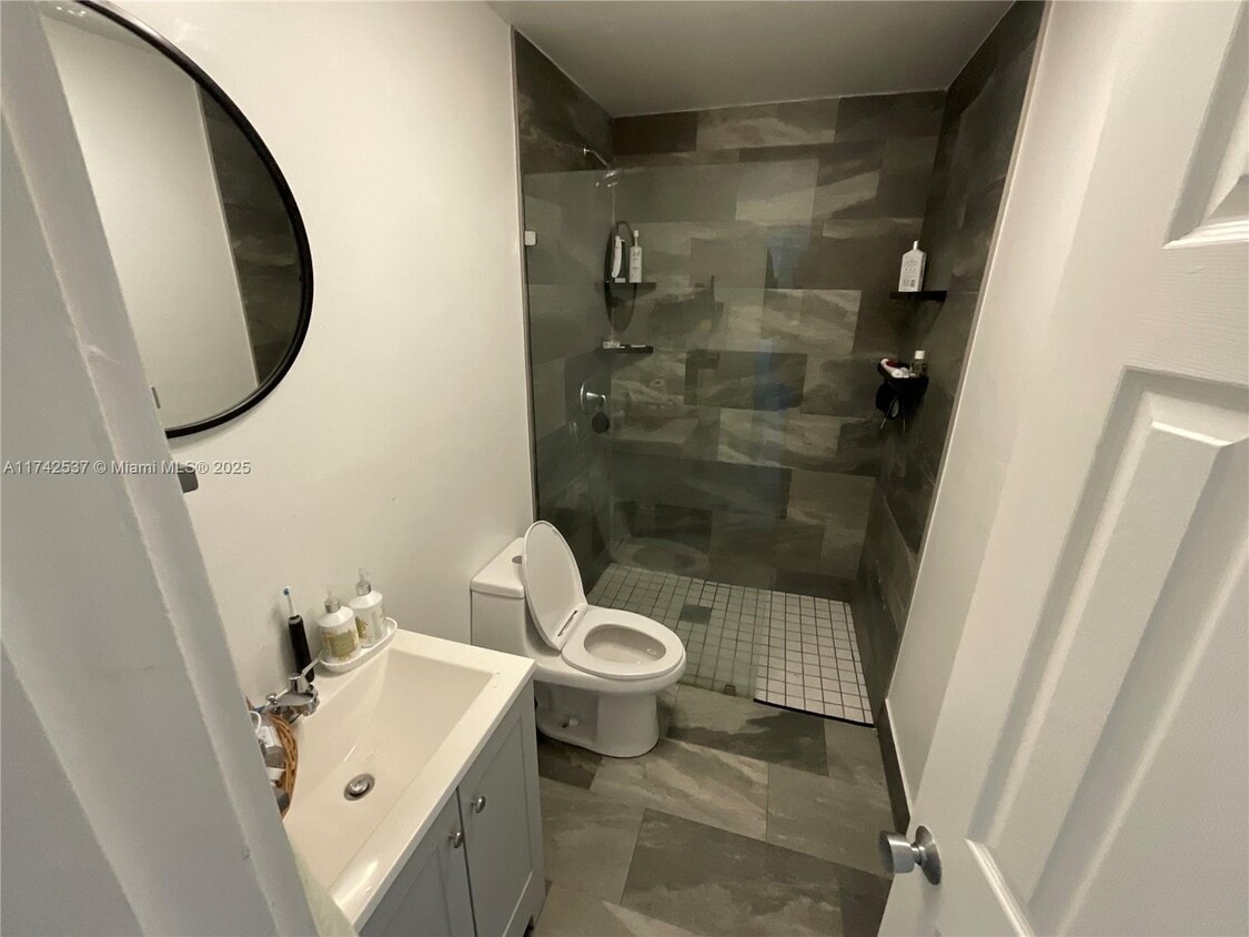 Foto principal - 10397 SW 209th Ln