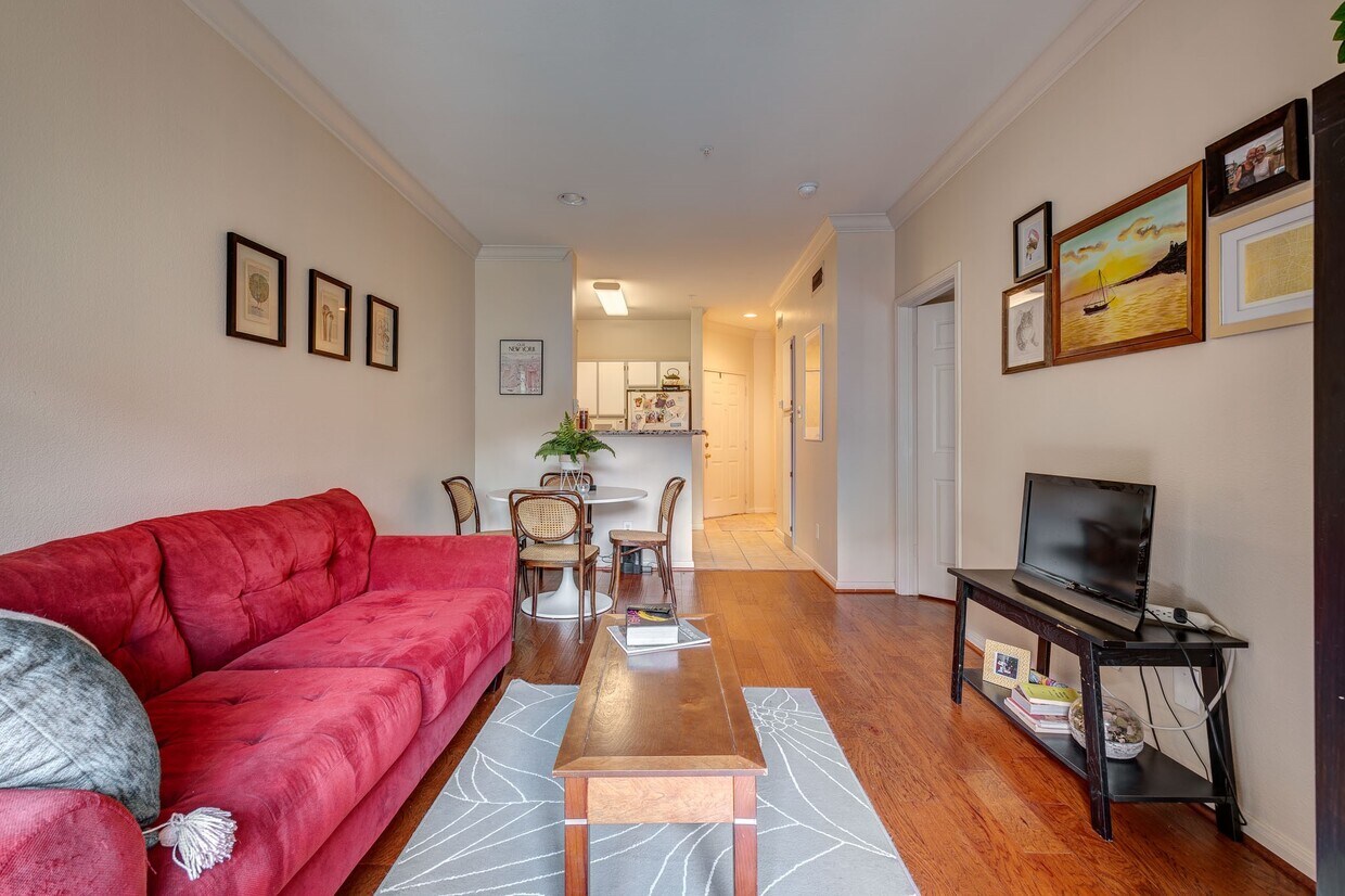 Foto del edificio - 3231 Allen Pkwy