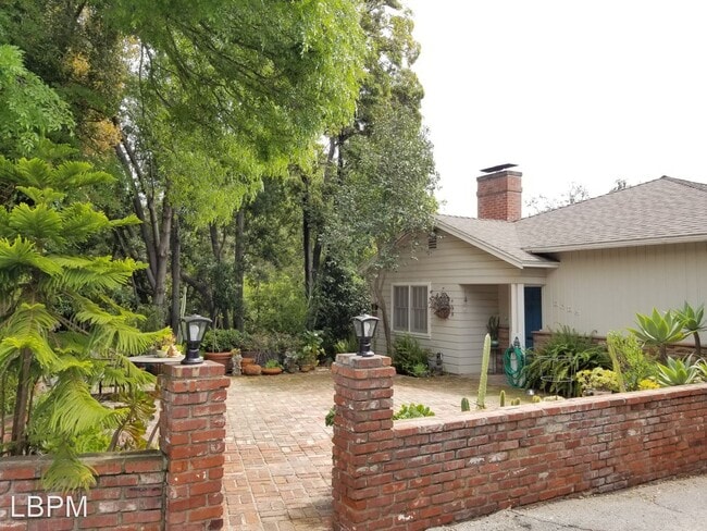 Building Photo - 3 br, 2 bath House - 2926 Briar Knoll Drive