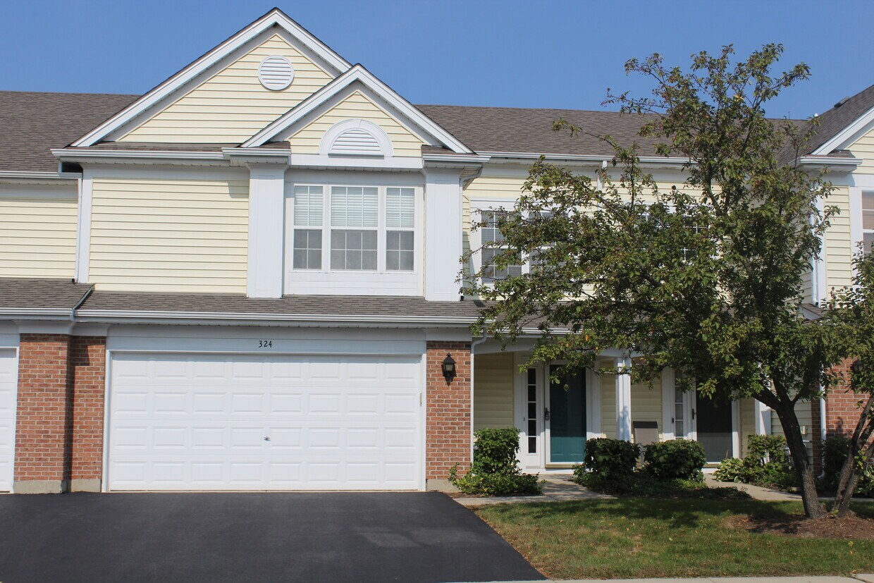 Primary Photo - 324 S Valor Ct