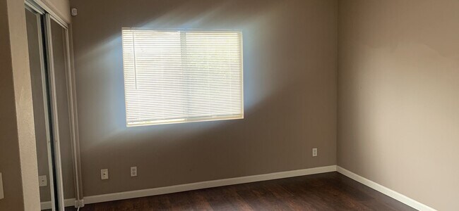 Building Photo - 1424 Rabbit Peak Way