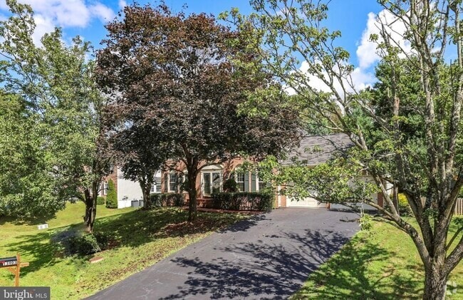 Building Photo - 13903 Andorra Dr