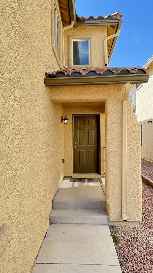 Building Photo - 6523 Mocha Brown Ct