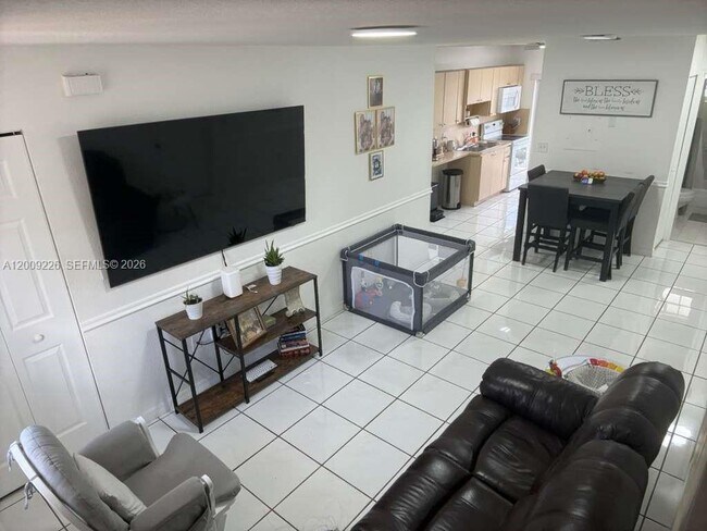 Foto del edificio - 3514 W 76th St