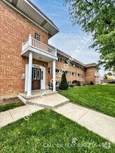 Building Photo - 525 Highview Ave