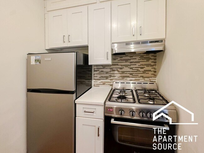 Foto del edificio - 2520 W Leland Ave