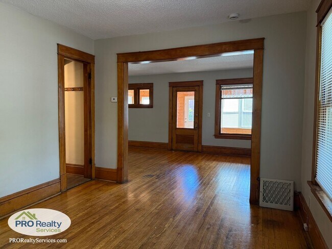 Foto del edificio - Updated 3 Bedroom House in Minneapolis