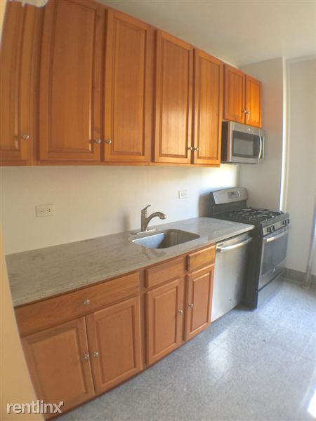 Building Photo - 80 Saint Nicholas Ave