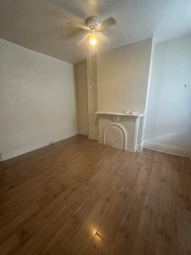 Foto del edificio - Spacious 3BR Townhouse Near Lawrenceville,...