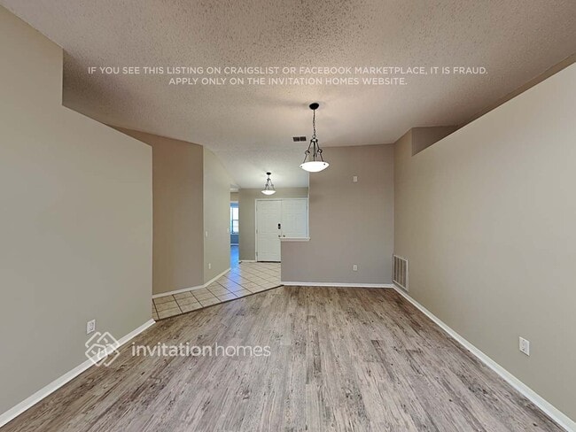 Building Photo - 11252 Stoney Point Ln W