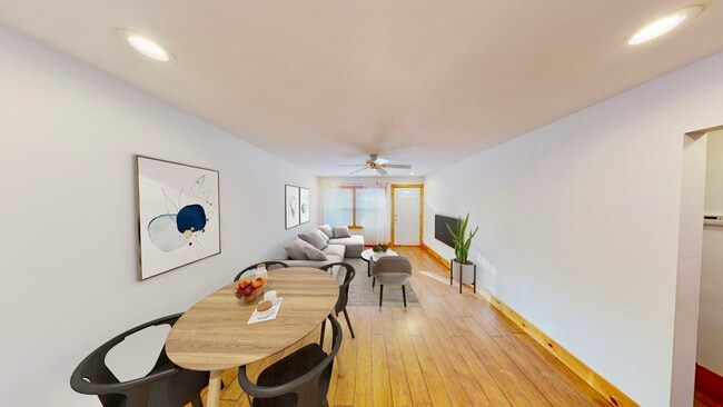 Foto del edificio - 1210 W Ash St