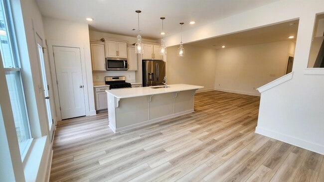 Photo - 132 Marston Ln Townhome