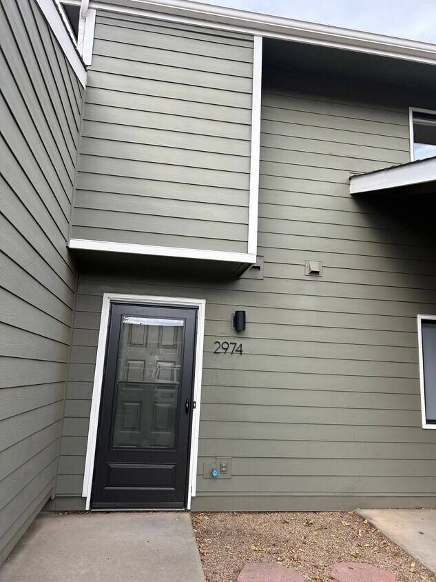 Foto principal - 2974 Eagle Way