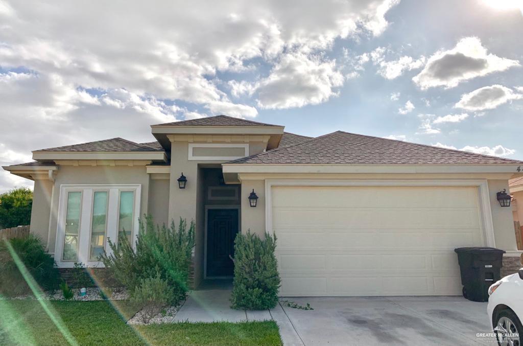 Foto principal - 4413 Pelican Ave