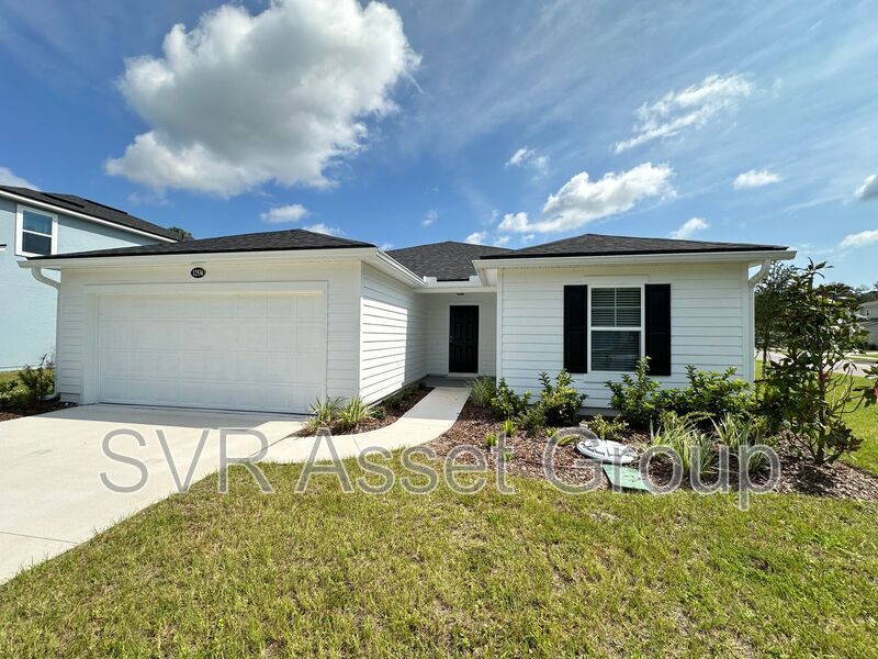 Foto principal - 12593 Creekside Manor Dr