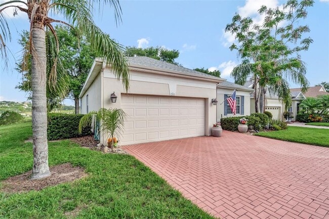 Building Photo - 2500 Castle Pines St