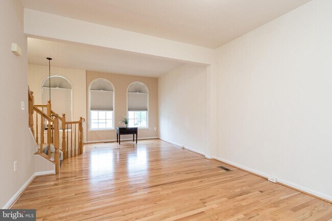Building Photo - 3623 Cebu Island Ct
