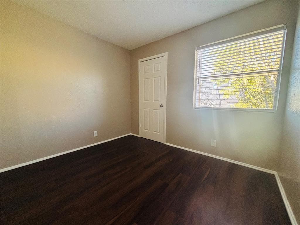 Foto del edificio - 503 Hardin Ct