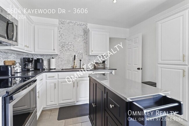 Foto del edificio - 3604 Kayewood Dr