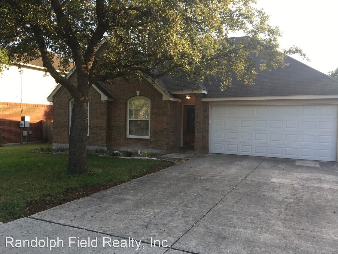Foto principal - 3 br, 2 bath House - 2851 WILD CHERRY
