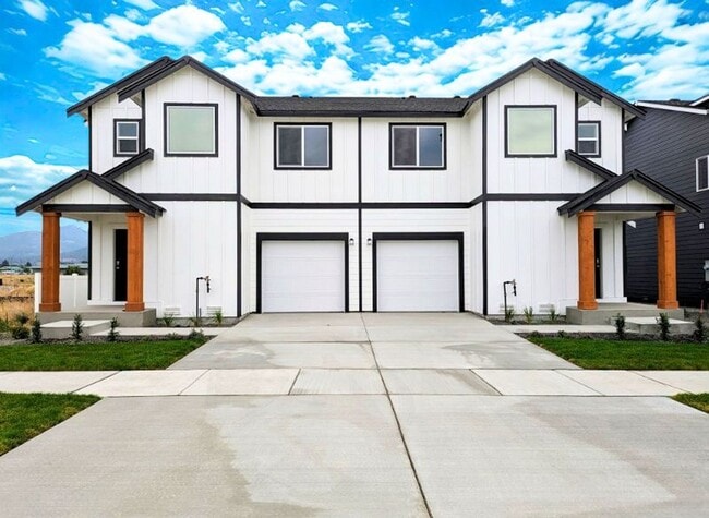 Foto del edificio - Townhome in Post Falls!
