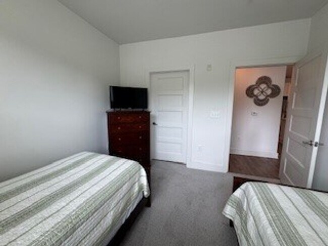 Foto del edificio - 10105 Westside Pkwy
