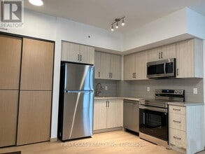 Building Photo - 3429 Sheppard Ave E