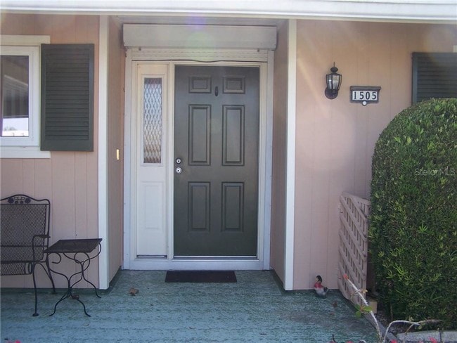 Building Photo - 1505 N Pebble Beach Blvd