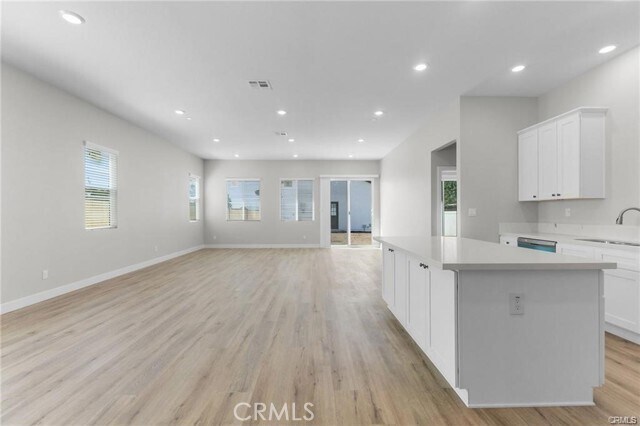 Foto del edificio - 1341 E 8th St