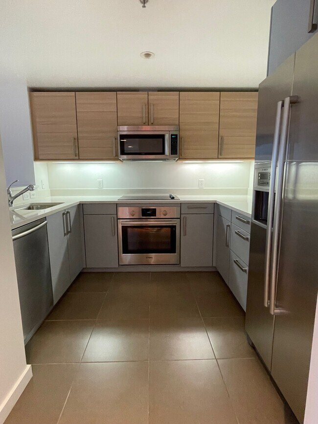 Foto del edificio - 555 4th St