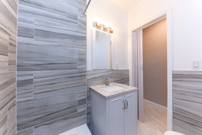 Foto del edificio - 921 N 19th Ave
