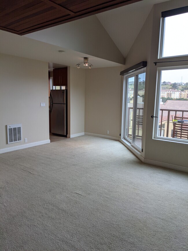 Building Photo - 1 Appian Way