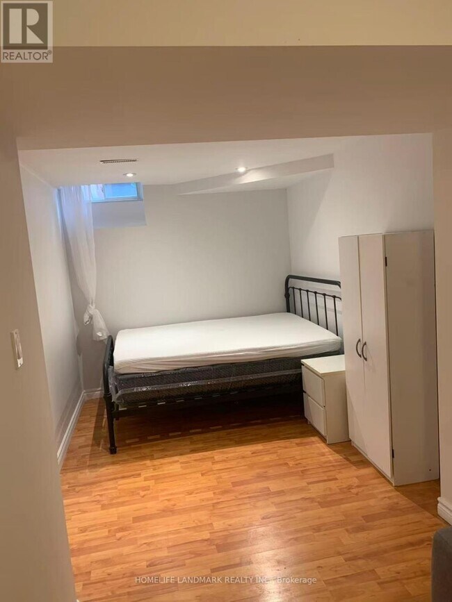 Photo du bâtiment - 356 Brownridge Dr