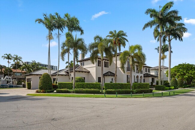 Foto del edificio - 7474 NE Bay Cove Ct