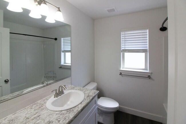Foto del edificio - 1043 S Blueberry Pl