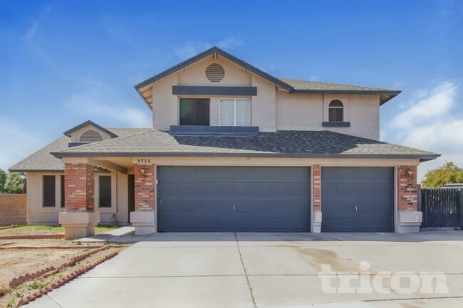 Building Photo - 8988 W Tuckey Ln