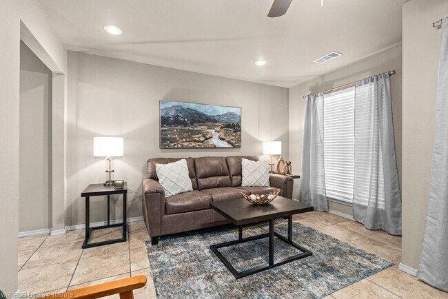 Foto del edificio - 5017-5019 S 28th St