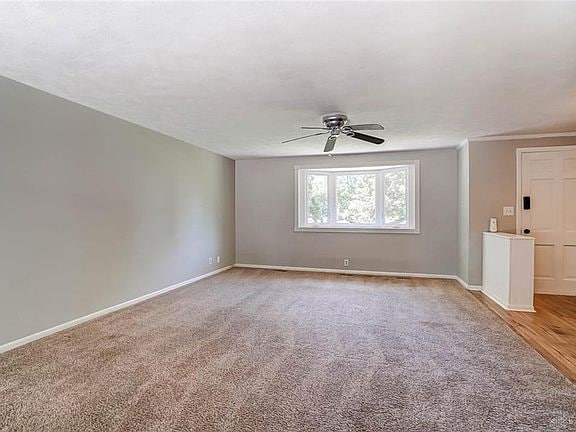 Building Photo - 3008 E Rahn Rd