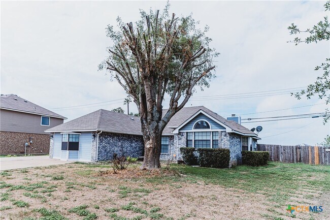 Building Photo - 2314 Skipcha Dr