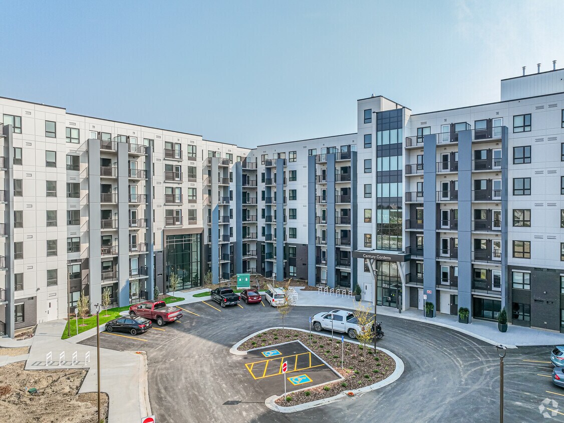 Century Gardens at Century Park Apartments 2815 109A St Edmonton, AB