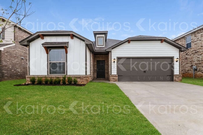 Building Photo - 913 NW 4th St