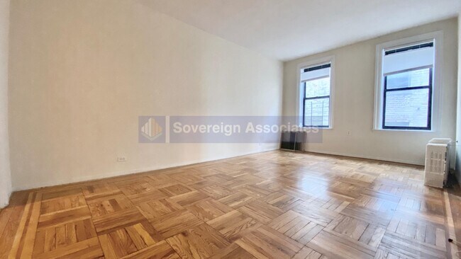 Foto del edificio - 1803 Riverside Drive